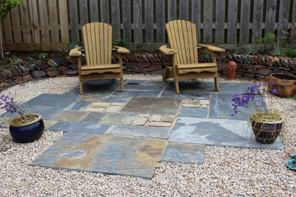 Rustic slate paving