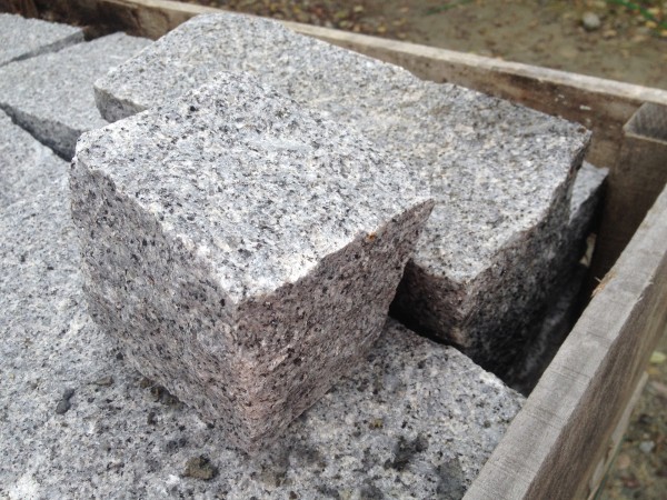 Granite walling stones in silver grey 