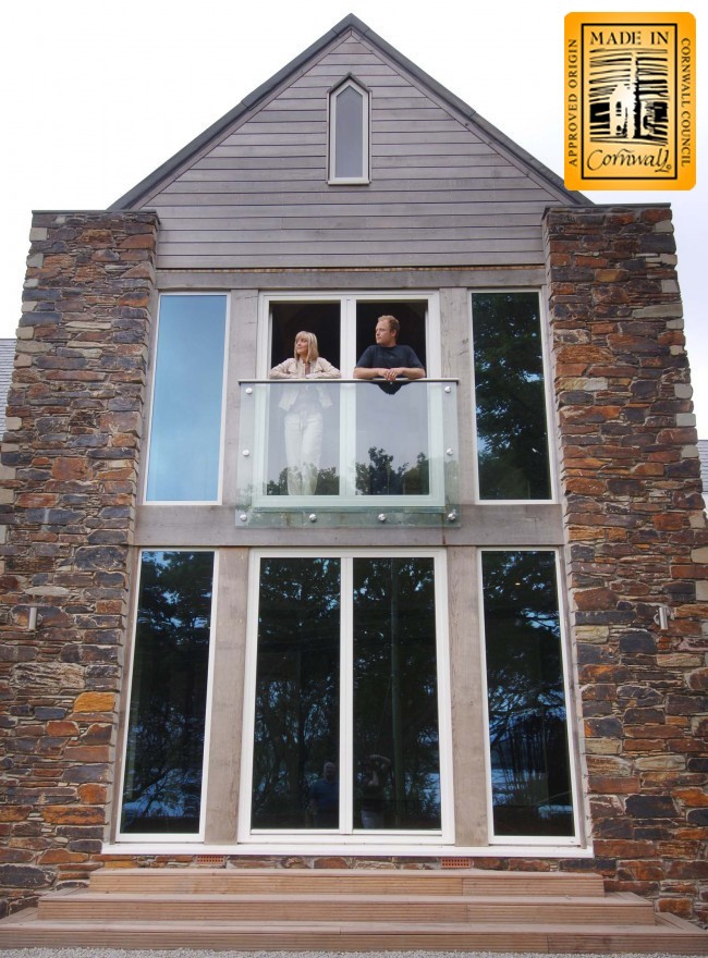 Cornish cut stone on a contemporary build