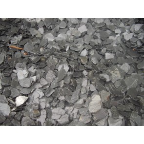Decorative slate chippings