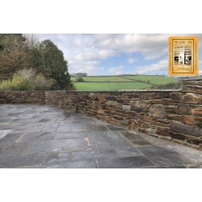 Medium walling stone used on a mortared wall 