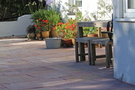 Sandstone paving