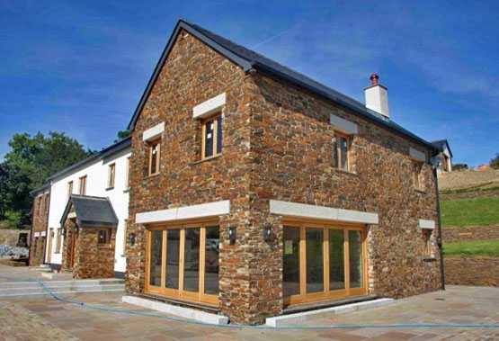 Cut stone cladding